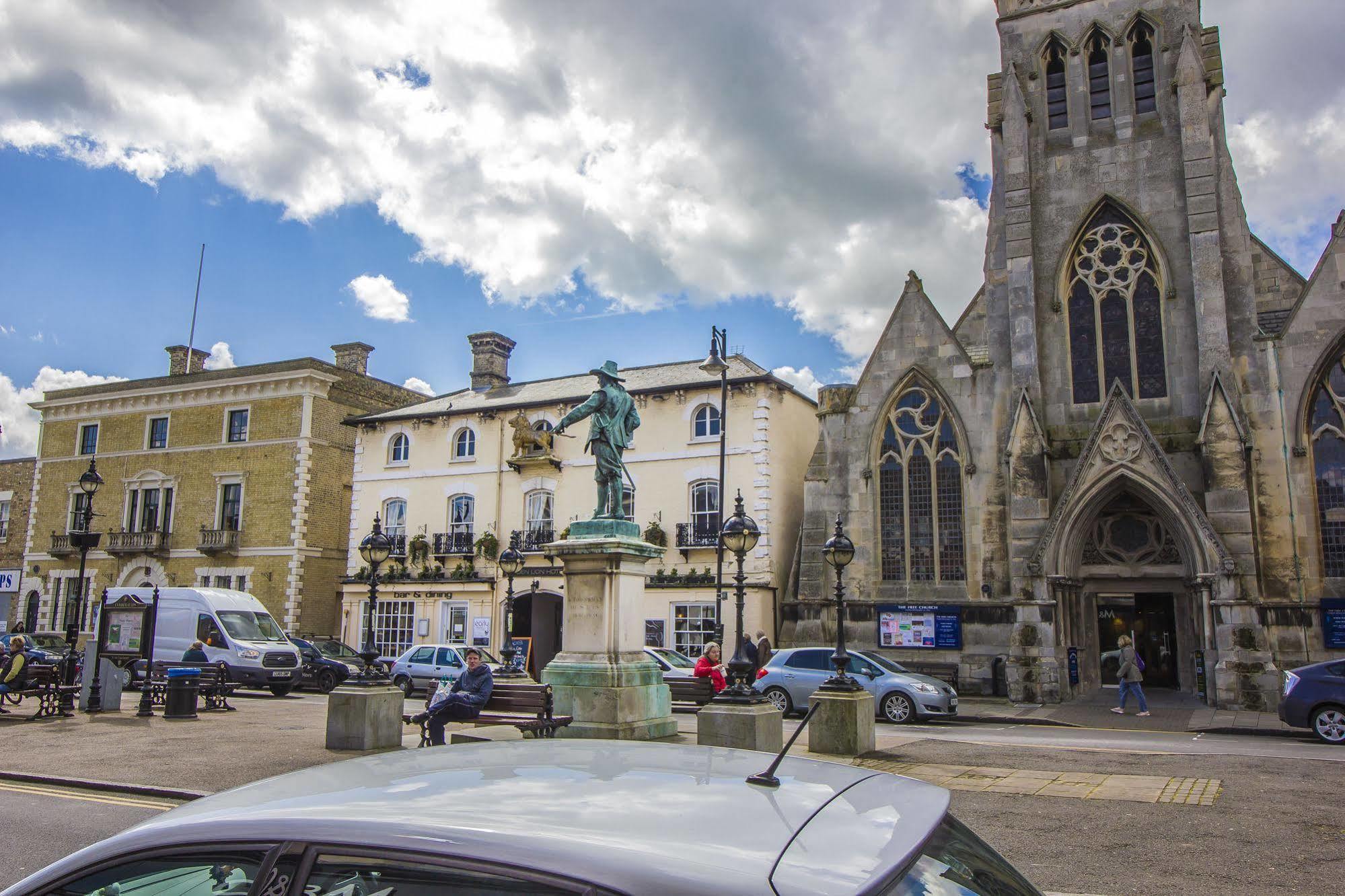 The Golden Lion Hotel, St Ives, Cambridgeshire St Ives  Exteriör bild