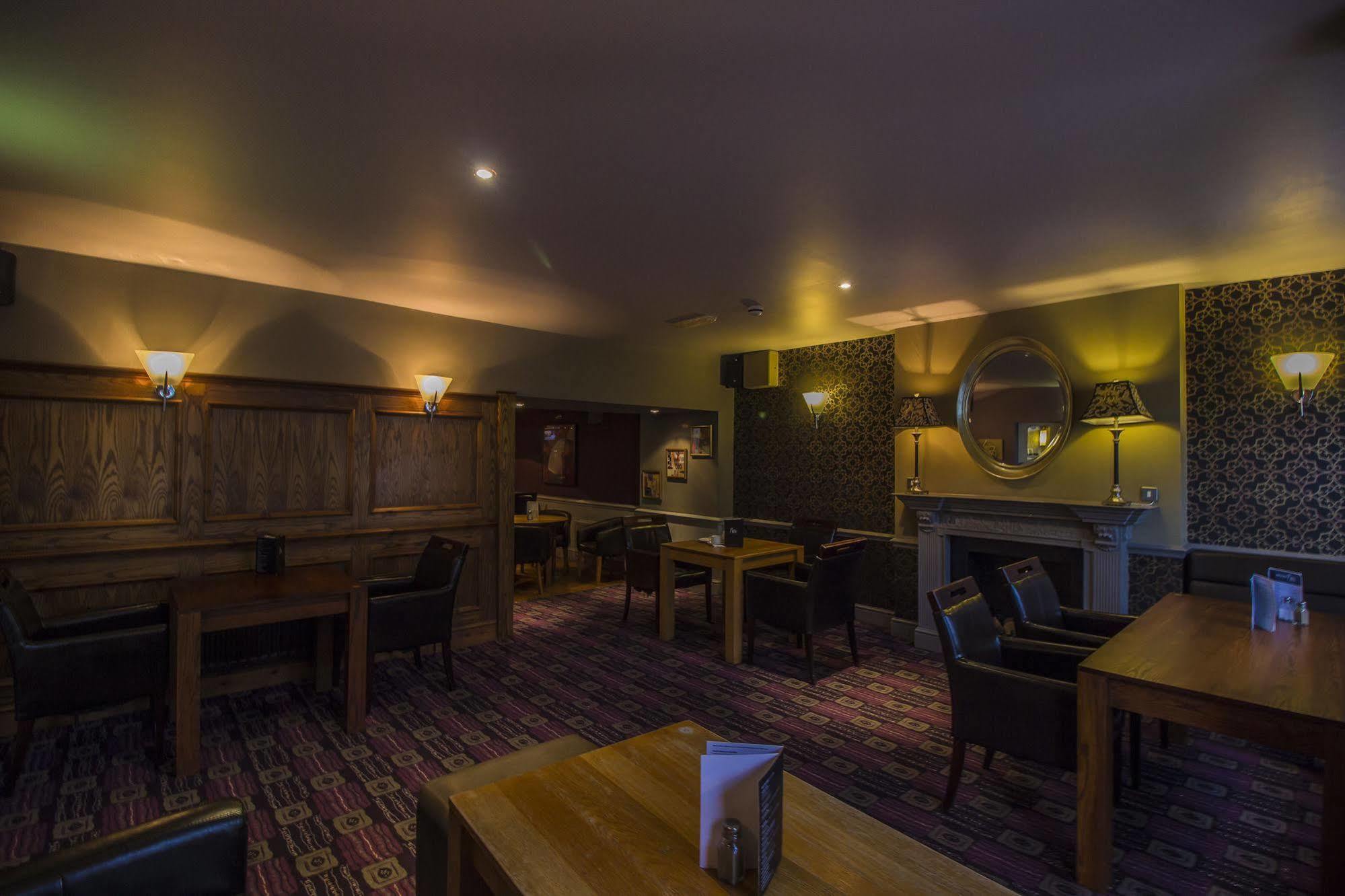 The Golden Lion Hotel, St Ives, Cambridgeshire St Ives  Exteriör bild