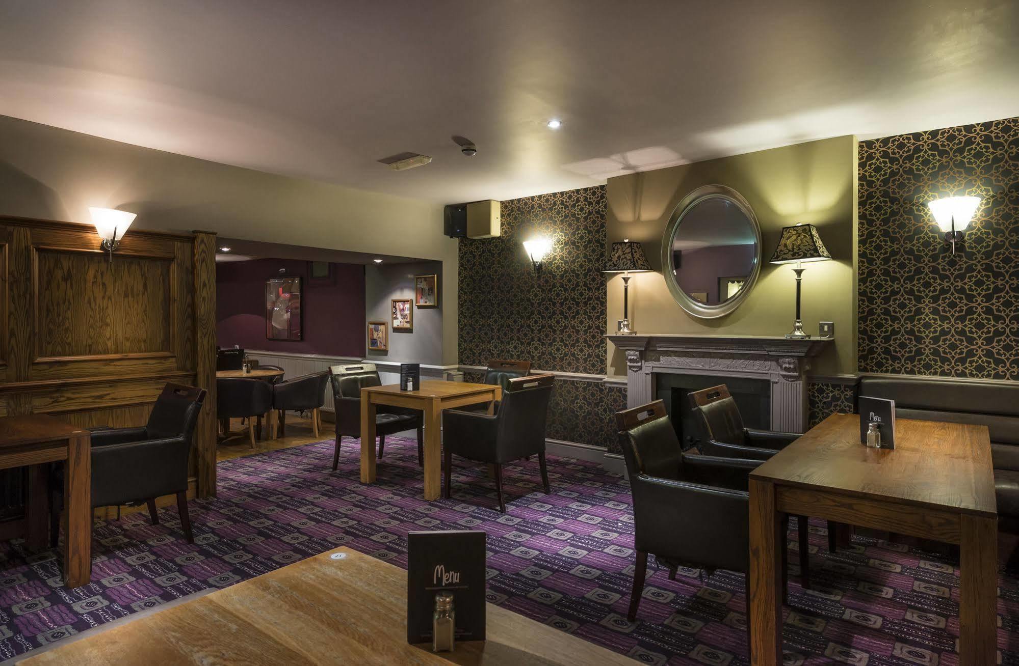 The Golden Lion Hotel, St Ives, Cambridgeshire St Ives  Exteriör bild